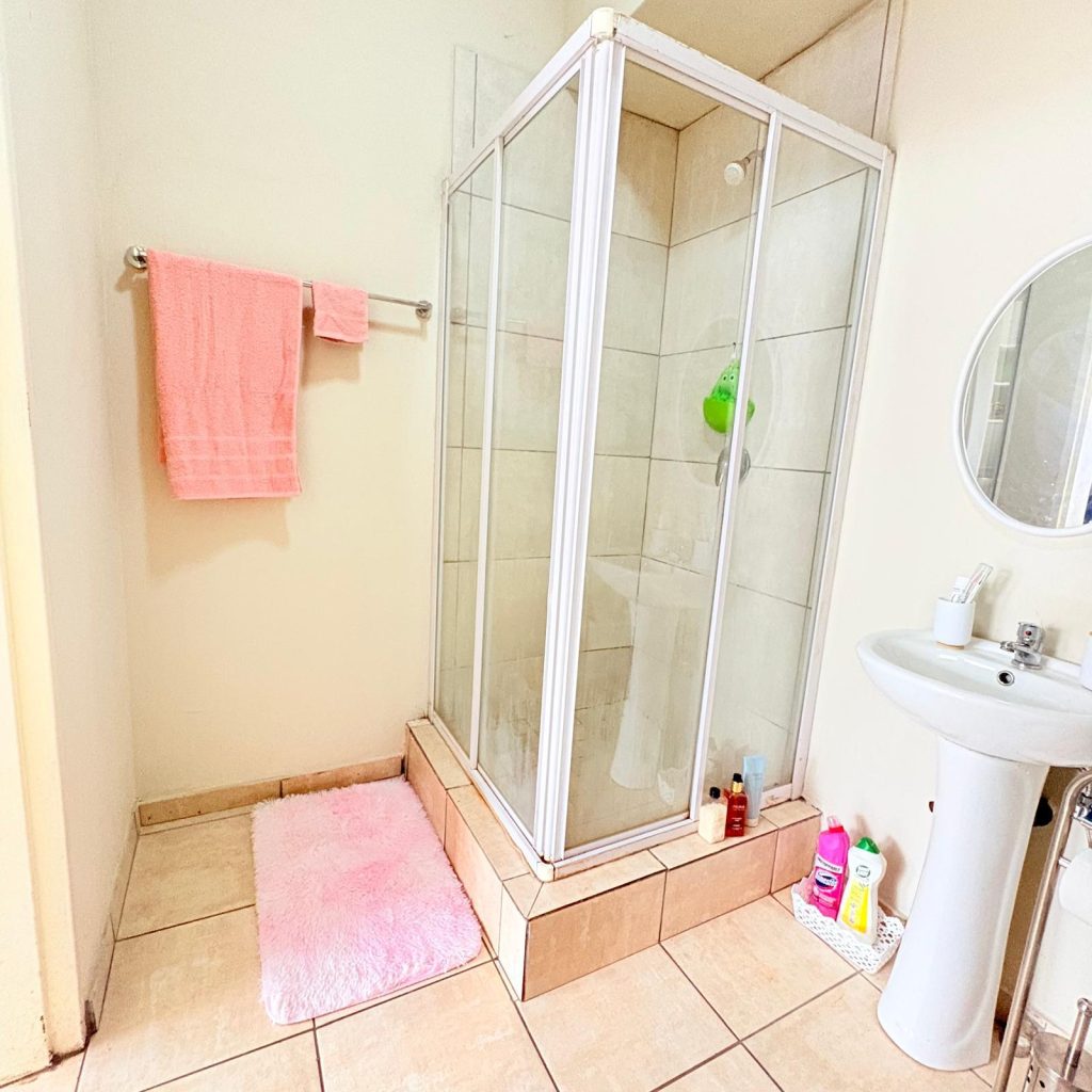 WhatsApp Image 2025-04-07 at 15.09.48 (1)